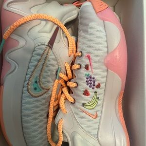 Giannis Immortality Basketball Shoes